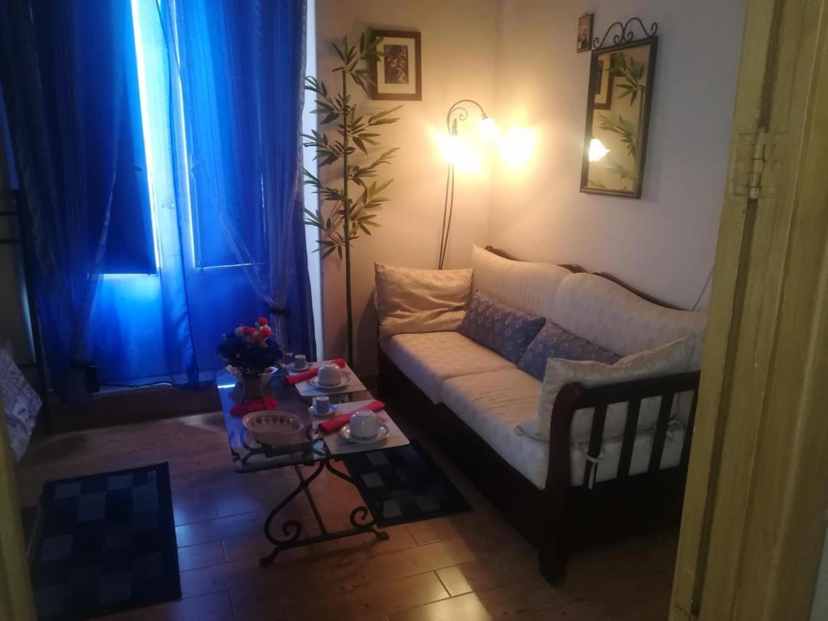 B&B Mistral Di Lizzio Salvatore Giarre Exteriör bild